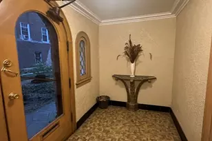 2333 W Farwell Ave, Chicago, IL 60645 - Photo 15