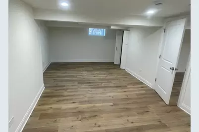 654 W 111th Street, Chicago, IL 60628 - Photo 15