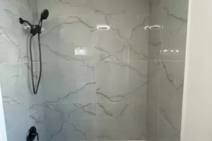 654 W 111th St, Chicago, IL 60628 - Photo 17