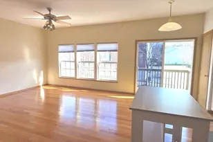 212 Willow Blvd, Willow Springs, IL 60480 - Photo 7