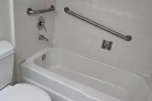 2700 Mitchell Dr, Woodridge, IL 60517 - Photo 7