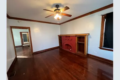 [Address not provided], Chicago, IL 60629 - Photo 9