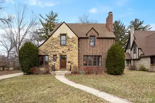 355 Lawndale Ave, Aurora, IL 60506 - Photo 1