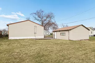 16 S Margaret St, Joliet, IL 60436 - Photo 21