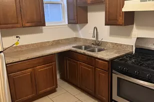 8144 S Marshfield Ave, Chicago, IL 60620 - Photo 9