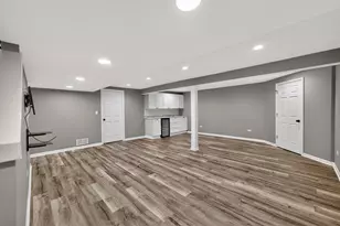 368 Kingsbury Dr, Dekalb, IL 60115 - Photo 33