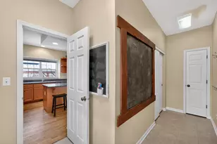 368 Kingsbury Dr, Dekalb, IL 60115 - Photo 11