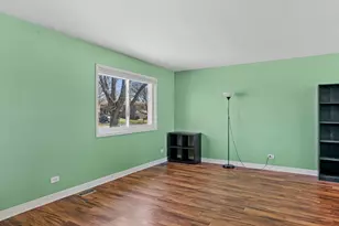 313 Thistle Dr, Bolingbrook, IL 60490 - Photo 3