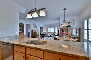 210 N Addison Ave, Elmhurst, IL 60126 - Photo 17