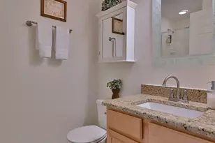 210 N Addison Ave, Elmhurst, IL 60126 - Photo 25