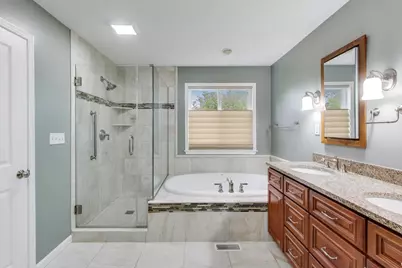 4540 W Westchester Lane, Libertyville, IL 60048 - Photo 17