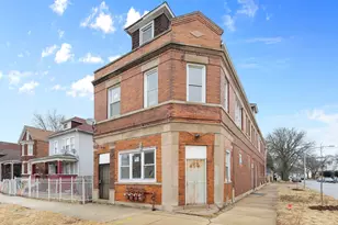 8559 S Escanaba Ave, Chicago, IL 60617 - Photo 1