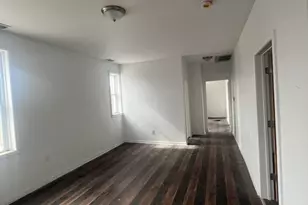 8559 S Escanaba Ave, Chicago, IL 60617 - Photo 3