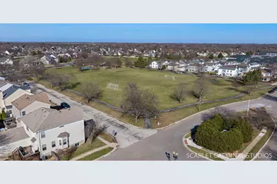 220 Presidential Boulevard, Oswego, IL 60543 - Photo 23