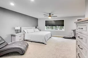 25 Park Ln, Park Ridge, IL 60068 - Photo 19