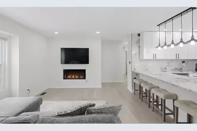 2198 N Oakbrook Circle #2198, Palatine, IL 60074 - Photo 9