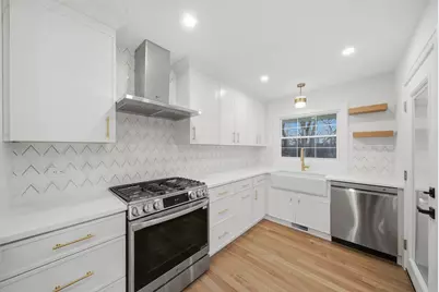 2S245 Mayfield Lane, Glen Ellyn, IL 60137 - Photo 13