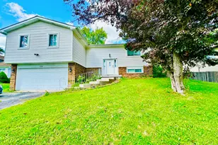 124 Oriole Rd, Matteson, IL 60443 - Photo 1