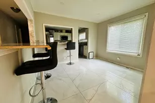 124 Oriole Rd, Matteson, IL 60443 - Photo 7