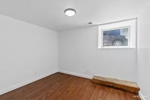 505 E Jackson St, Joliet, IL 60432 - Photo 9