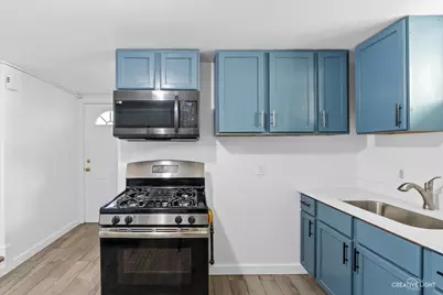 505 E Jackson Street #2, Joliet, IL 60432 - Photo 3