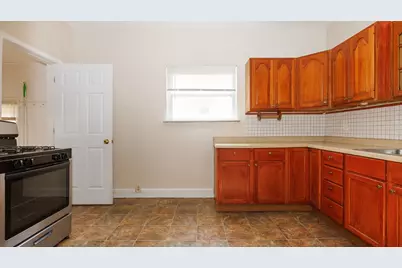 802 S Madison Street, Bloomington, IL 61701 - Photo 21