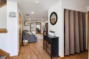 1576 Von Braun Trail, Elk Grove Village, IL 60007 - Photo 5