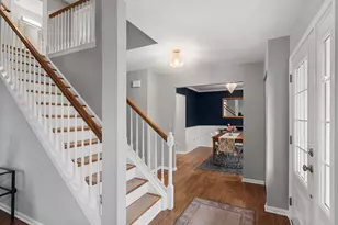 6935 Revere Ct, Gurnee, IL 60031 - Photo 3