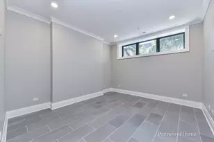 2135 N Lakewood Ave, Chicago, IL 60614 - Photo 19