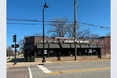 6959 N Milwaukee Avenue, Niles, IL 60714 - Photo 1