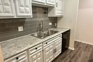 1629 W Greenleaf Ave, Chicago, IL 60626 - Photo 7