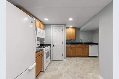 621 Western Drive, North Aurora, IL 60542 - Photo 27