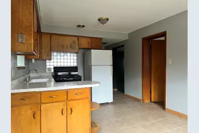 6151 S 76th Avenue #BN, Summit, IL 60501 - Photo 5