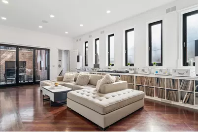 1939 N Bissell Street, Chicago, IL 60614 - Photo 11