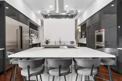 1939 N Bissell Street, Chicago, IL 60614 - Photo 5