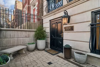 1939 N Bissell Street, Chicago, IL 60614 - Photo 3