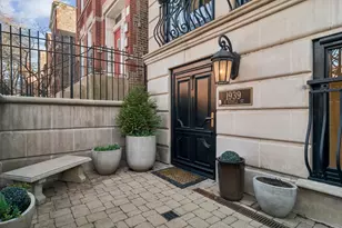 1939 N Bissell St, Chicago, IL 60614 - Photo 3