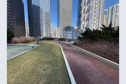 225 N Columbus Drive #7201, Chicago, IL 60601 - Photo 27