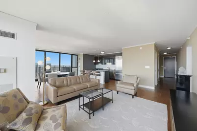 225 N Columbus Drive #7201, Chicago, IL 60601 - Photo 7