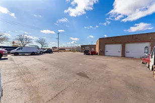 5944 W 65th St, Chicago, IL 60638 - Photo 3