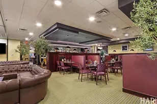 6175 W Grand Ave, Gurnee, IL 60031 - Photo 15