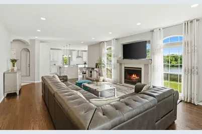 1905 S Osprey Lane, Libertyville, IL 60048 - Photo 13