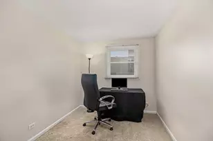 604 Woodmoor Dr, Round Lake Beach, IL 60073 - Photo 7