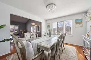 19328 Woodfield Ct, Tinley Park, IL 60487 - Photo 9