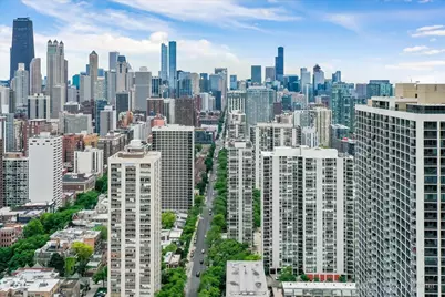 1560 N Sandburg Terrace #3206, Chicago, IL 60610 - Photo 21