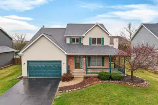 570 Larium Ln, Crystal Lake, IL 60012 - Photo 1