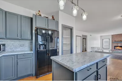 570 Larium Lane, Crystal Lake, IL 60012 - Photo 9