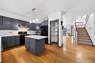 570 Larium Ln, Crystal Lake, IL 60012 - Photo 13