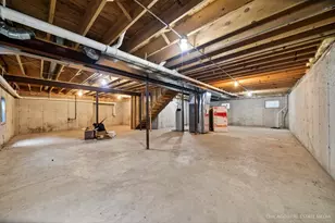 570 Larium Ln, Crystal Lake, IL 60012 - Photo 35