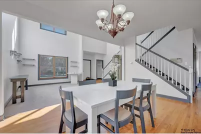 570 Larium Lane, Crystal Lake, IL 60012 - Photo 3